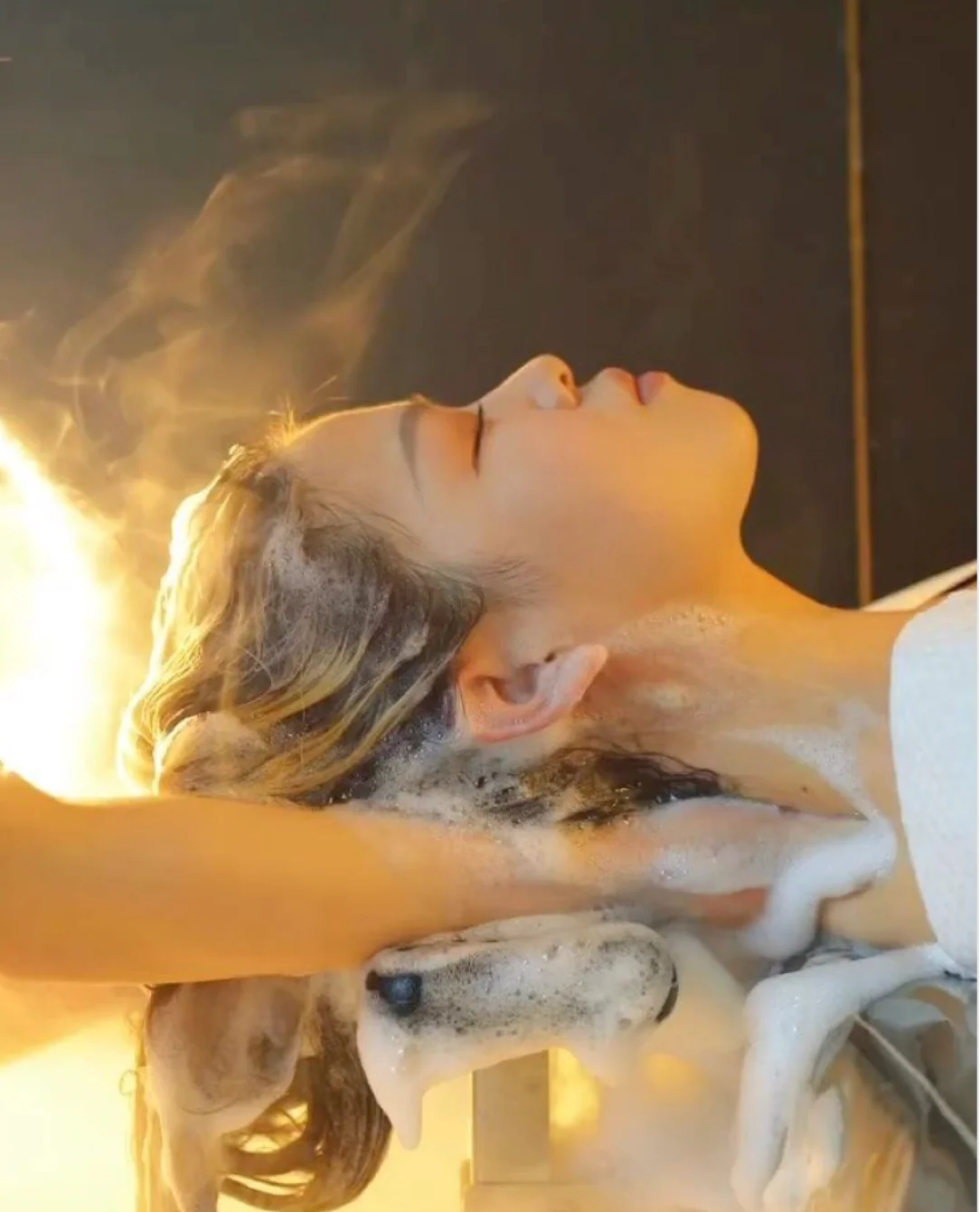 DEEP SCALP DETOX & HAIR CLEANSING HEADSPA