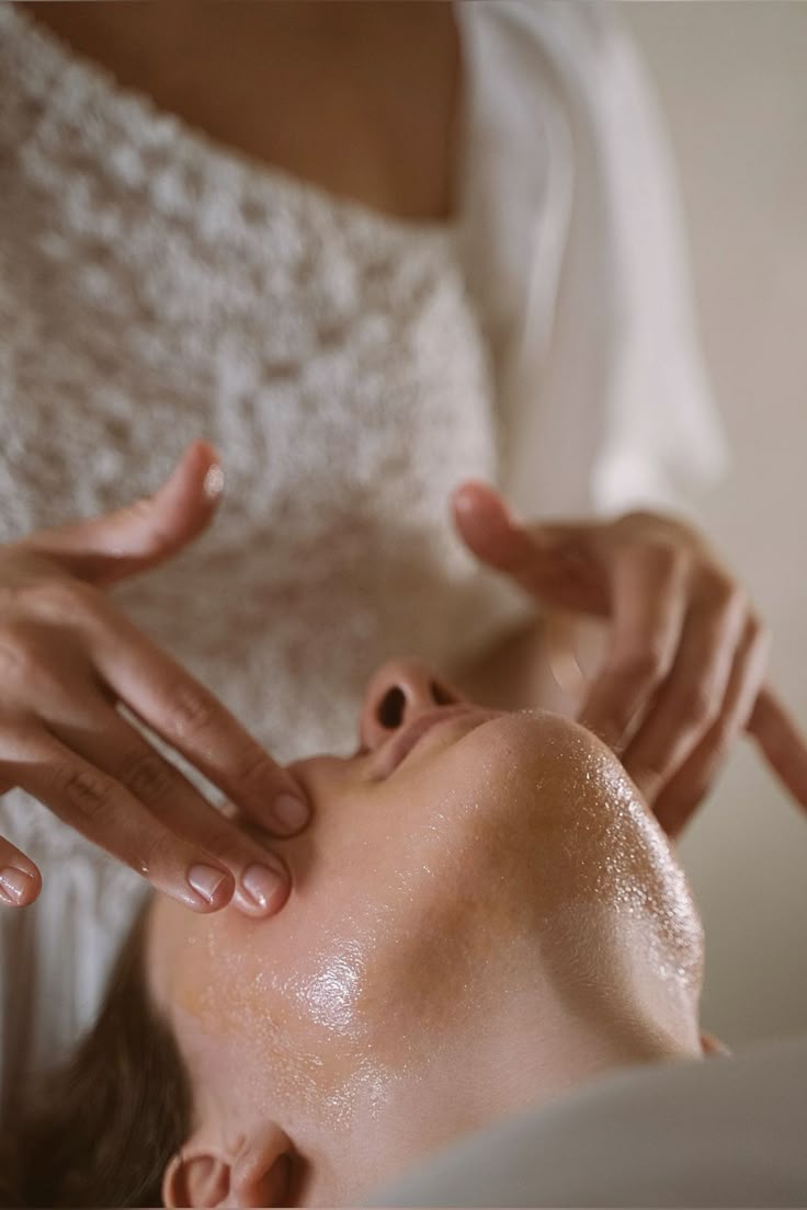 FACE SCULPT FACIAL | FOR TWO